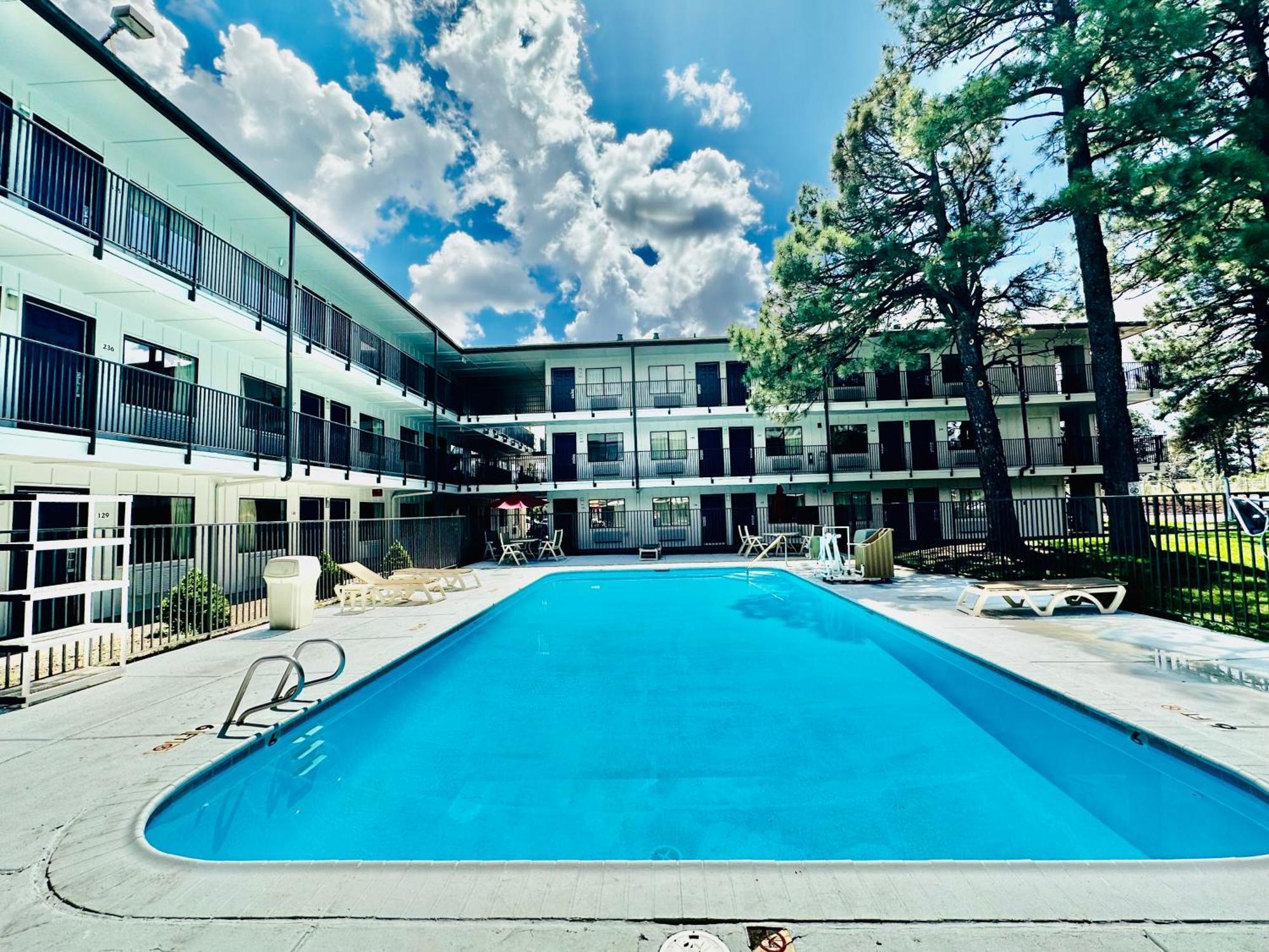 Motel 6-Flagstaff, Az - West - Woodland Village Exterior photo