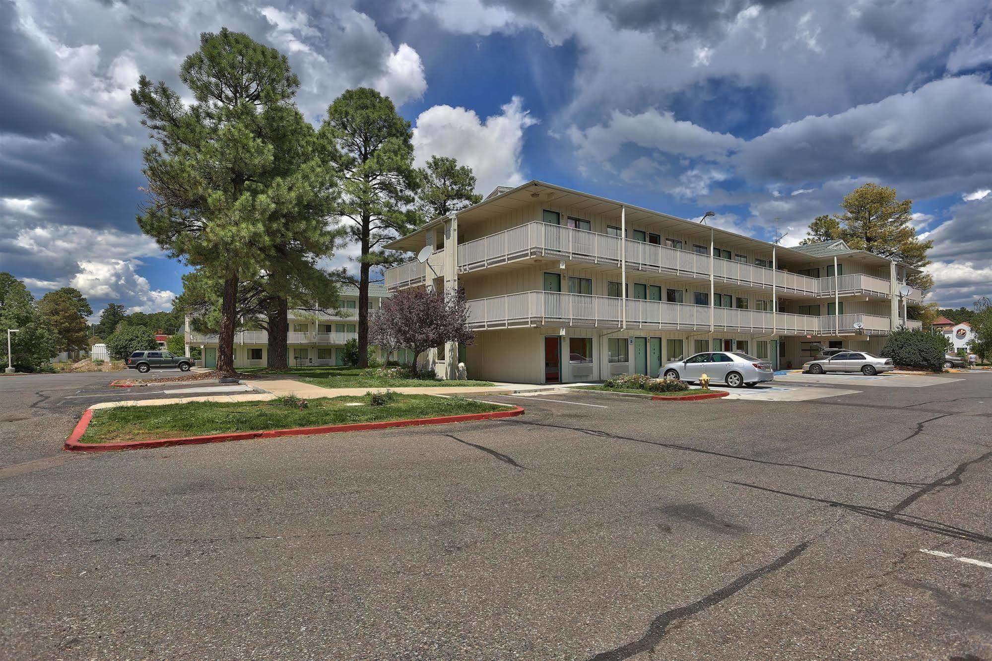 Motel 6-Flagstaff, Az - West - Woodland Village Exterior photo