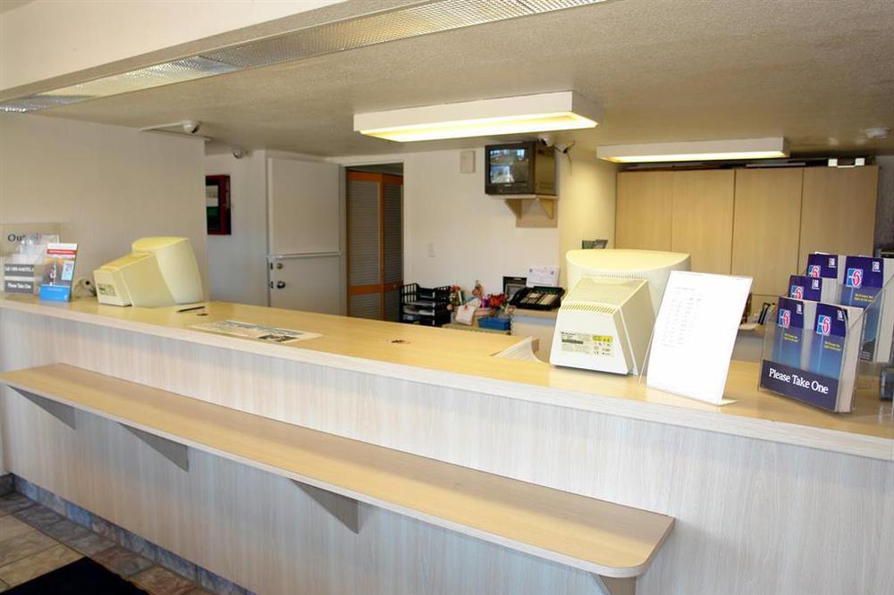 Motel 6-Flagstaff, Az - West - Woodland Village Interior photo